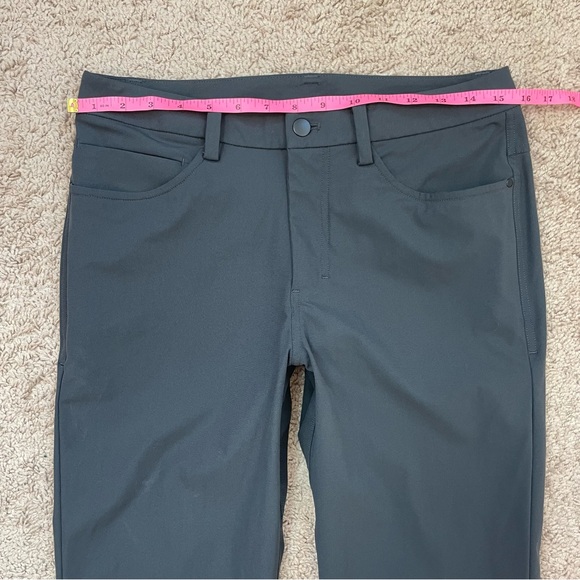 Lululemon Men’s ABC Pant Classic 33" Dark Grey Casual Pants Size 30 - Picture 12 of 16